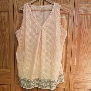 Old Navy maternity tank top